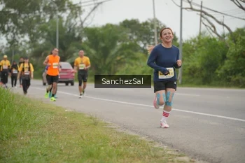 Runner Photo 2096795