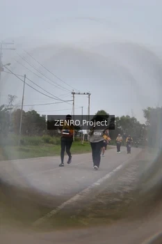 Runner Photo 2096873