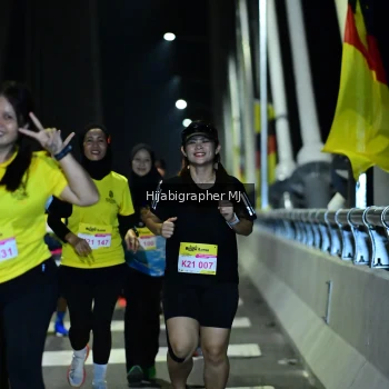 Runner Photo 2096898