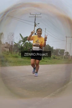 Runner Photo 2096982