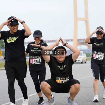 Runner Photo 2097010