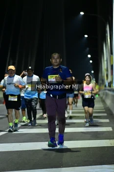 Runner Photo 2097078