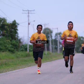 Runner Photo 2097303
