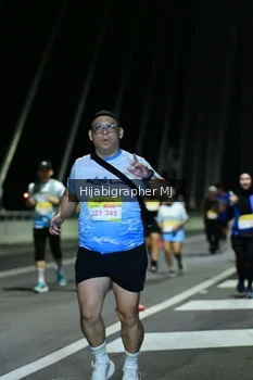 Runner Photo 2097370