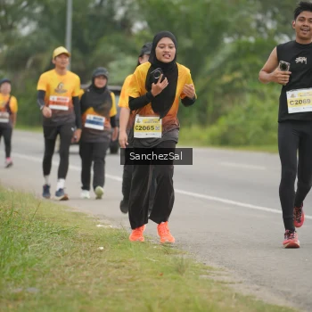Runner Photo 2097399