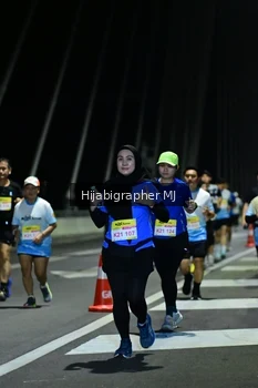 Runner Photo 2097414