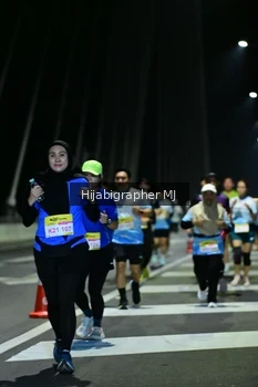 Runner Photo 2097420