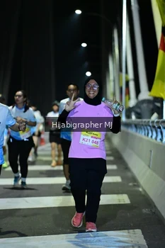 Runner Photo 2097642