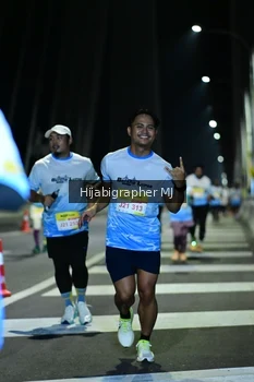 Runner Photo 2097789
