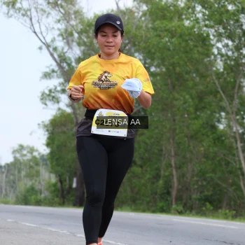 Runner Photo 2097894