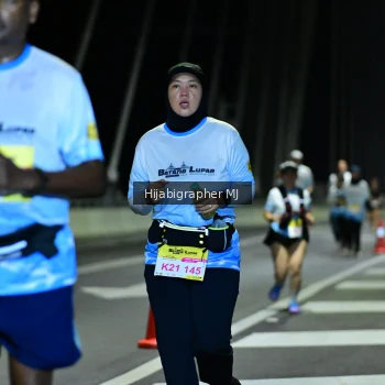 Runner Photo 2098096