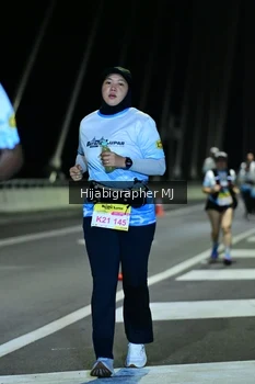 Runner Photo 2098123