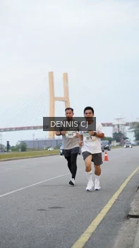 Runner Photo 2098158