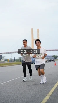 Runner Photo 2098219