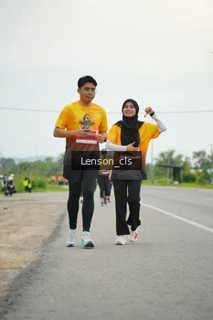 Runner Photo 2098302