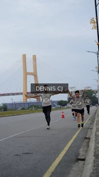 Runner Photo 2098332