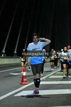 Runner Photo 2098474
