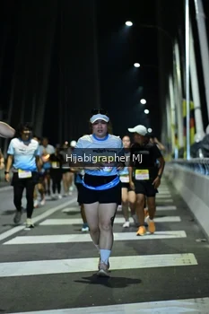 Runner Photo 2098486