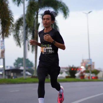 Runner Photo 2098528