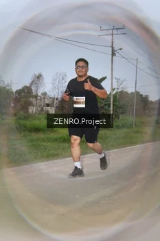Runner Photo 2098538