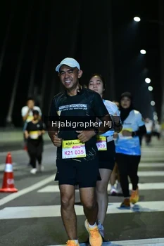 Runner Photo 2098539