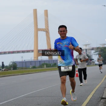 Runner Photo 2098639