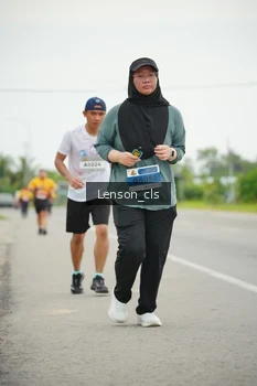 Runner Photo 2098650