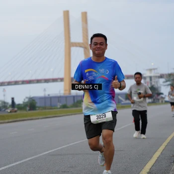 Runner Photo 2098662