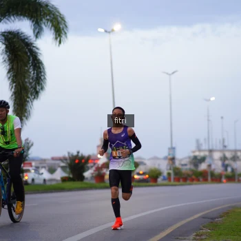 Runner Photo 2098688