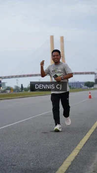 Runner Photo 2098737