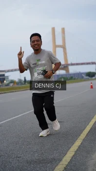Runner Photo 2098768