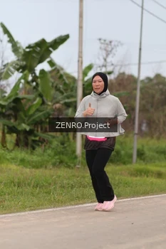 Runner Photo 2098796