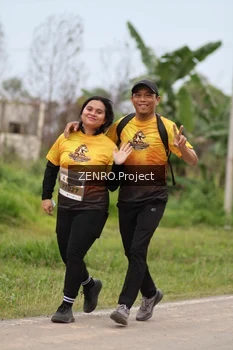 Runner Photo 2098842