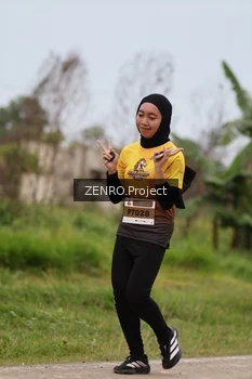 Runner Photo 2098860