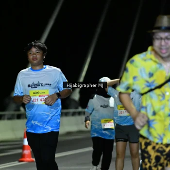 Runner Photo 2098888