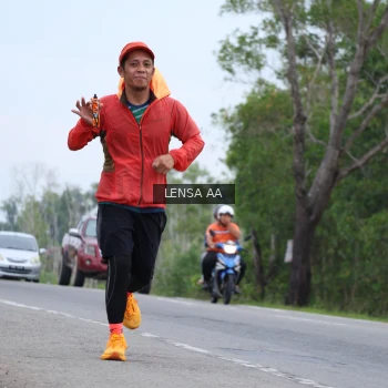 Runner Photo 2098904