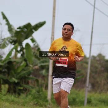 Runner Photo 2098959