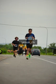 Runner Photo 2098974
