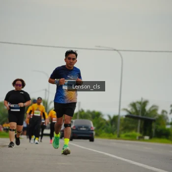 Runner Photo 2098979
