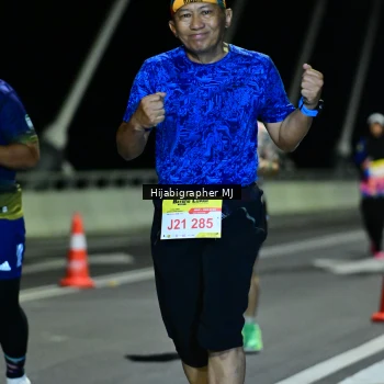 Runner Photo 2098984