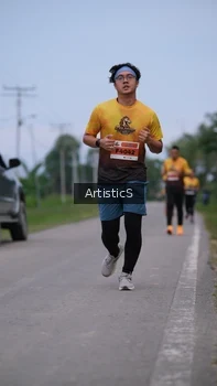 Runner Photo 2099035