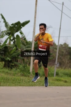 Runner Photo 2099038