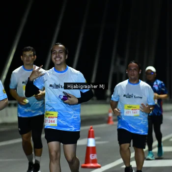 Runner Photo 2099130