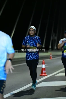 Runner Photo 2099187