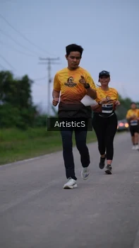 Runner Photo 2099245