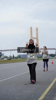 Runner Photo 2099327