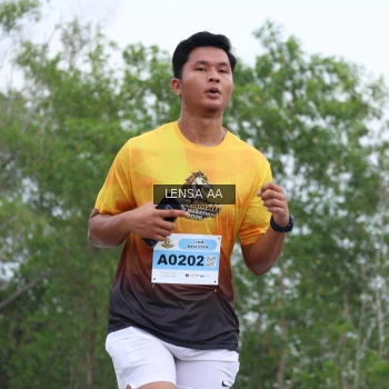 Runner Photo 2099364