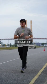 Runner Photo 2099445