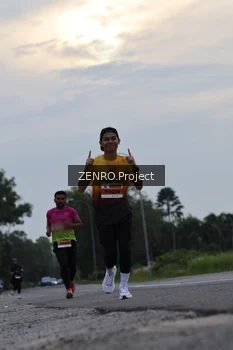 Runner Photo 2099450
