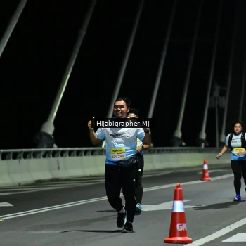 Runner Photo 2099519
